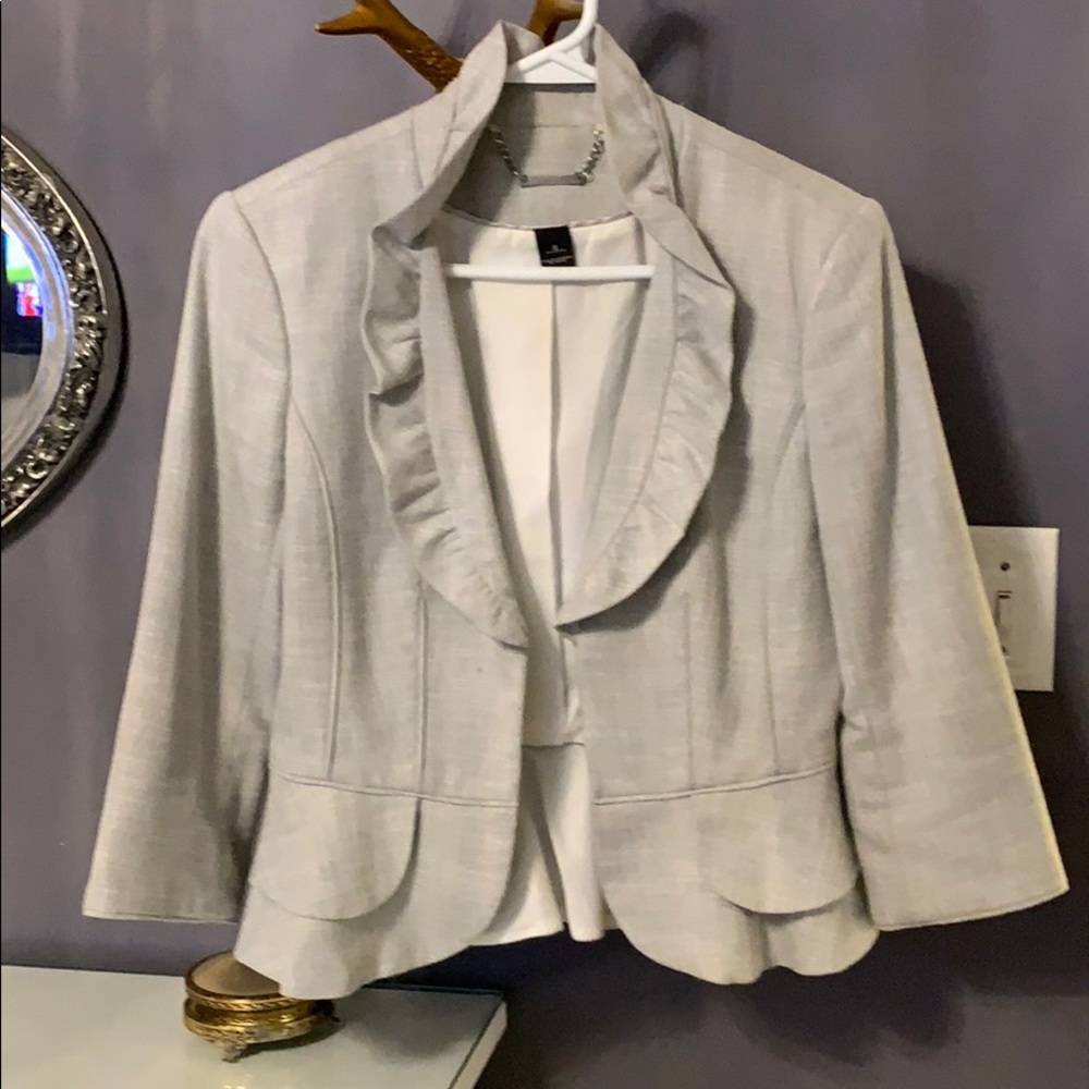 Grey blazer